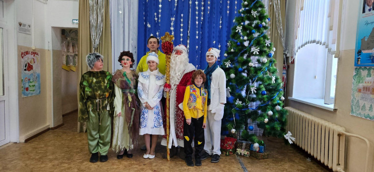 Новогоднее преставление.